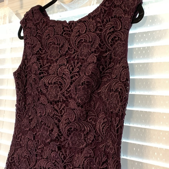 Beautiful Ralph Lauren Dress - Picture 13 of 16